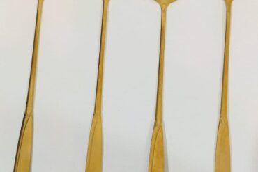 VPP Golden Spoon Set/Coffee Spoon/Dessert Spoons/Cutlery Kitchen Tableware/Stainless Steel Gold Different Shape Coffee Spoons, Set of 4 Pcs,17.5Centimeter (Gold)